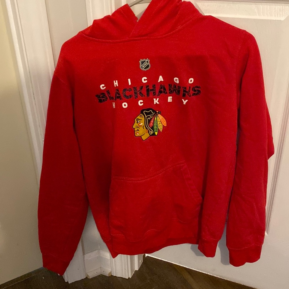 Youth XL Chicago Blackhawk’s Sweatshirt